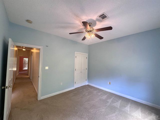 6838 Marlin St, Navarre, FL 32566