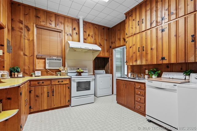 1103 Stanley SW, Ardmore, OK 73401