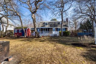168 Ninigret Ave, Mashpee, MA 02649