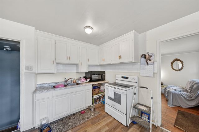20112 Manor, Detroit, MI 48221