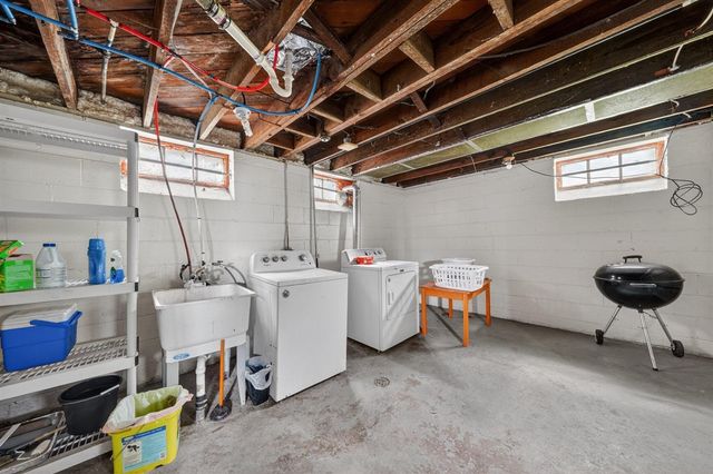 20112 Manor, Detroit, MI 48221