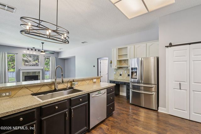 1798 COVINGTON Lane, Fleming Island, FL 32003