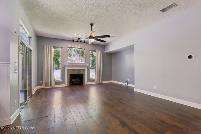 1798 COVINGTON Lane, Fleming Island, FL 32003