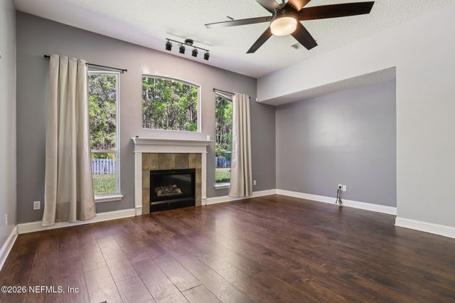 1798 COVINGTON Lane, Fleming Island, FL 32003