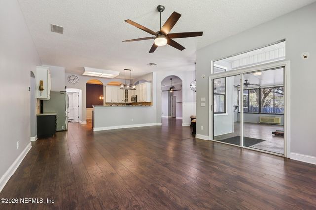 1798 COVINGTON Lane, Fleming Island, FL 32003