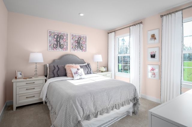 2429 Radcliffe Dr, Murfreesboro, TN 37128