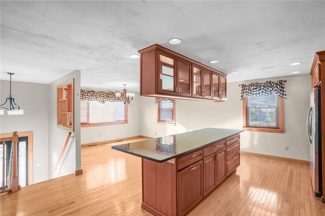 9 Holmes Road, Coventry, RI 02816