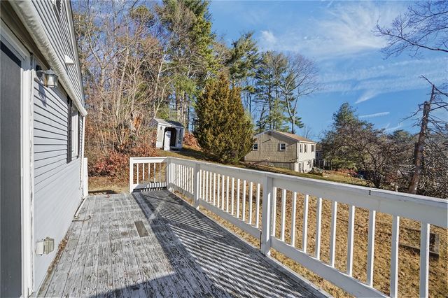 9 Holmes Road, Coventry, RI 02816