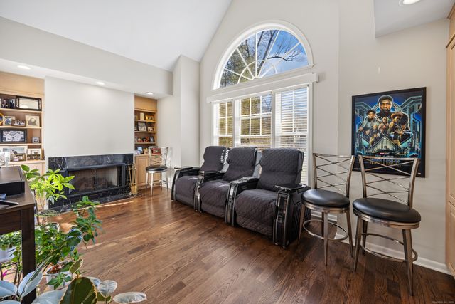 462 Castle Glenn, Cheshire, CT 06410