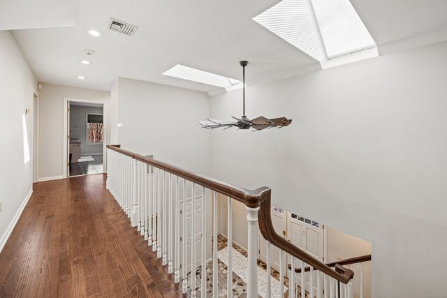 462 Castle Glenn, Cheshire, CT 06410