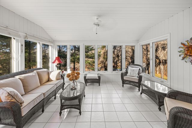 462 Castle Glenn, Cheshire, CT 06410