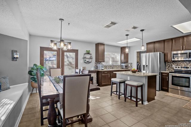 3205 Rosewell, Schertz, TX 78154