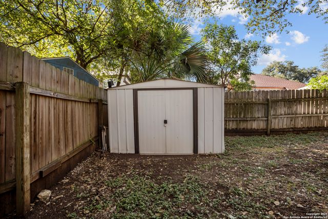 3205 Rosewell, Schertz, TX 78154