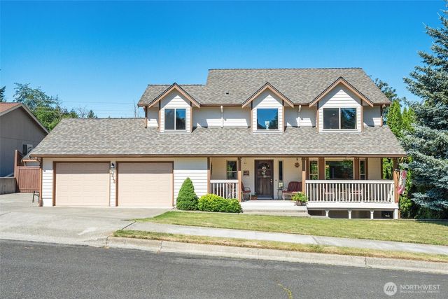 1918 8th Street Ct SW, Puyallup, WA 98371