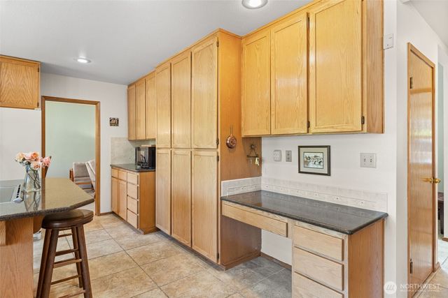 1918 8th Street Ct SW, Puyallup, WA 98371
