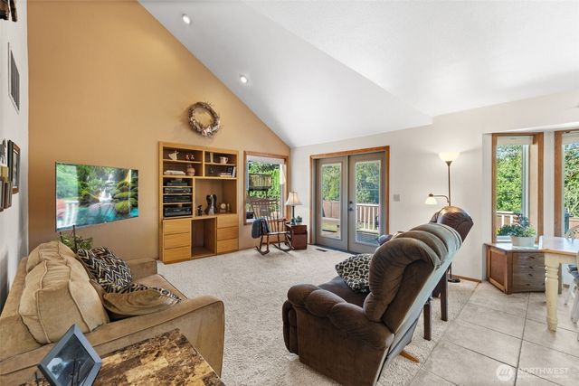 1918 8th Street Ct SW, Puyallup, WA 98371