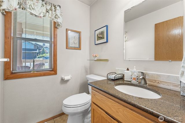 1918 8th Street Ct SW, Puyallup, WA 98371