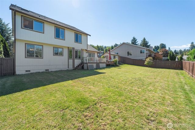 1918 8th Street Ct SW, Puyallup, WA 98371