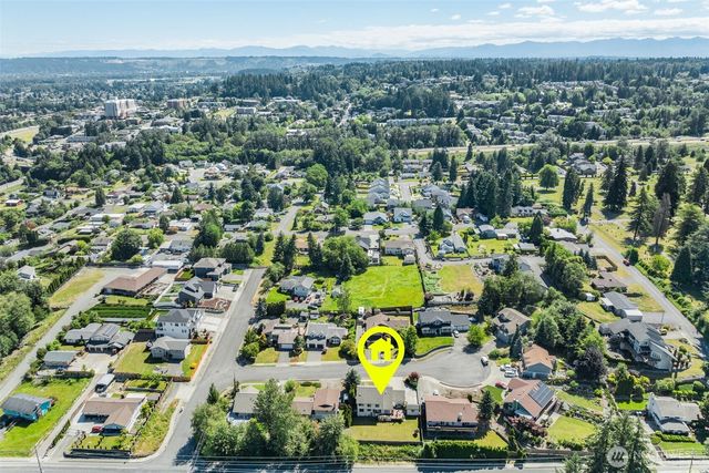 1918 8th Street Ct SW, Puyallup, WA 98371