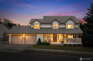 1918 8th Street Ct SW, Puyallup, WA 98371