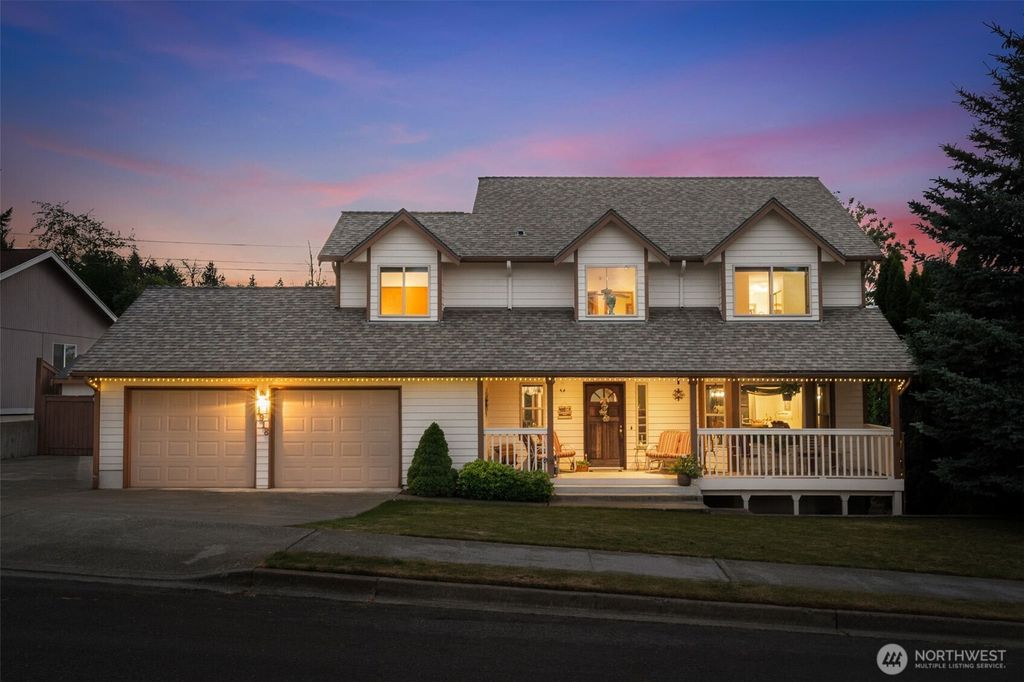 1918 8th Street Ct SW, Puyallup, WA 98371
