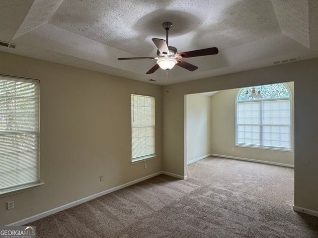 5736 Lakeside Drive, Union City, GA 30291