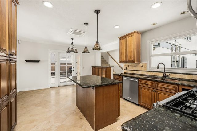 16762 Mulberry Circle, Fountain Valley, CA 92708