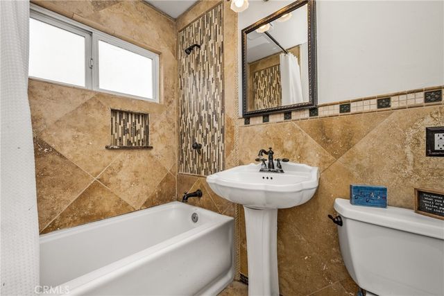 16762 Mulberry Circle, Fountain Valley, CA 92708