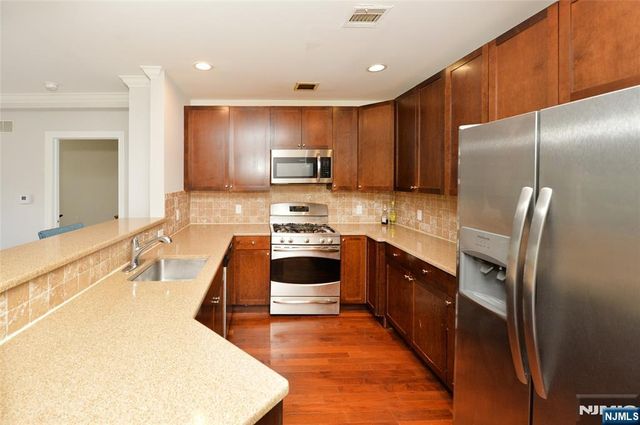 54 Polifly Road 409, Hackensack, NJ 07601