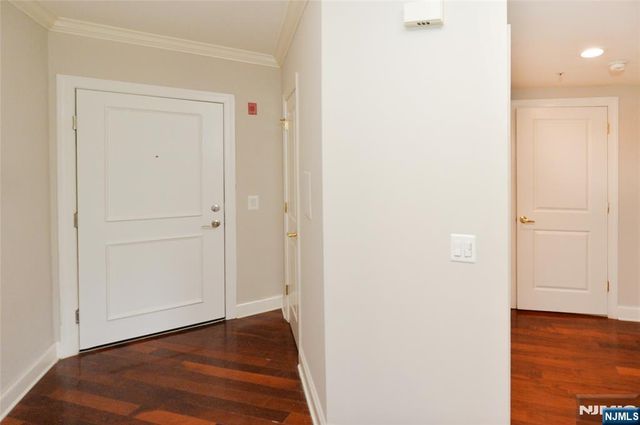 54 Polifly Road 409, Hackensack, NJ 07601