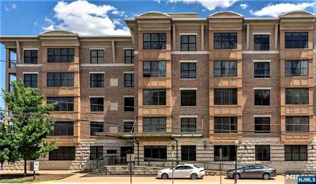 54 Polifly Road 409, Hackensack, NJ 07601
