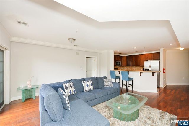 54 Polifly Road 409, Hackensack, NJ 07601