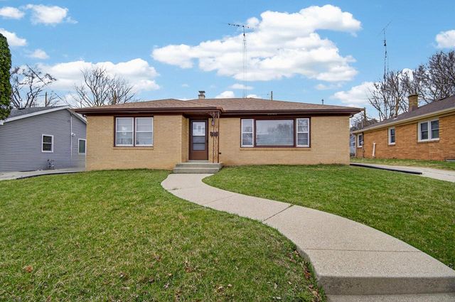 2303 Lawn STREET, Racine, WI 53404