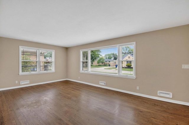 2303 Lawn STREET, Racine, WI 53404