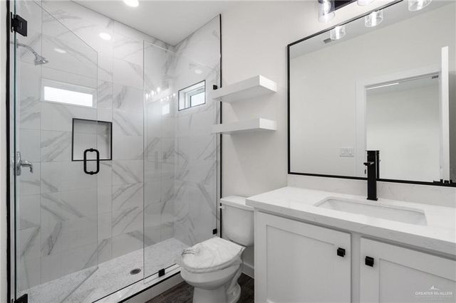 2292 Via Roma Road, Weslaco, TX 78596