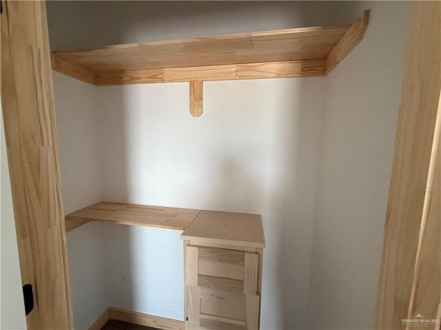 2292 Via Roma Road, Weslaco, TX 78596