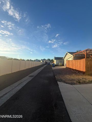 1394 Pin Oak Drive, Gardnerville, NV 89410