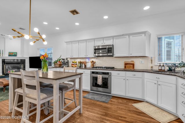 6 Cook Street, Monmouth Beach, NJ 07750