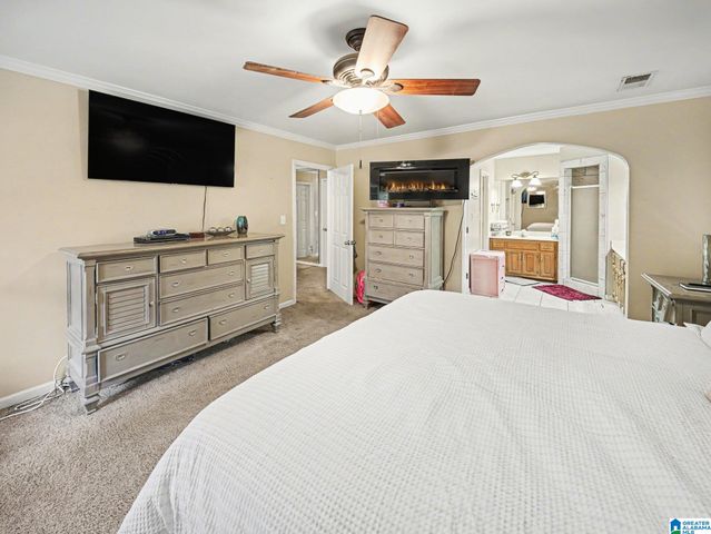 113 LONGLEAF LANE, Trussville, AL 35173