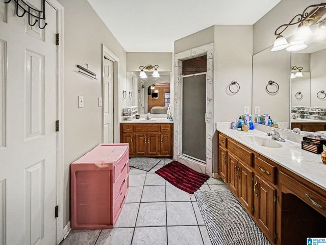 113 LONGLEAF LANE, Trussville, AL 35173