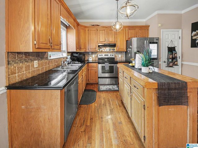 113 LONGLEAF LANE, Trussville, AL 35173