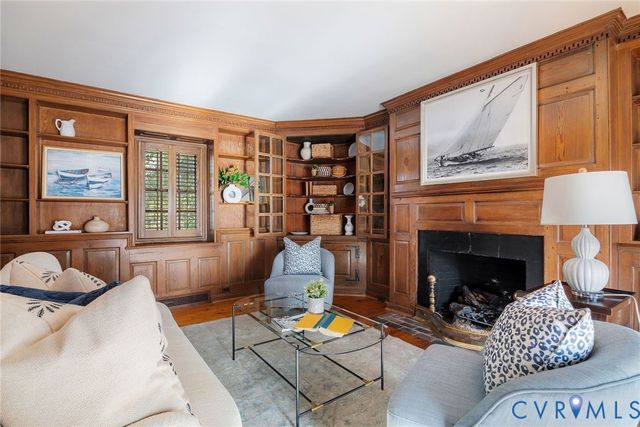 1 Ampthill Rd, Richmond, VA 23226