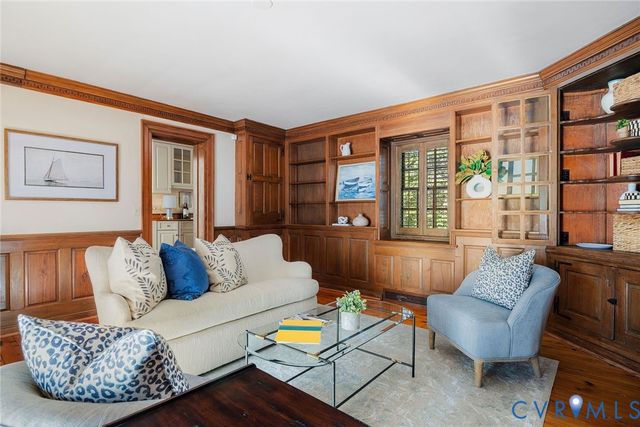 1 Ampthill Rd, Richmond, VA 23226