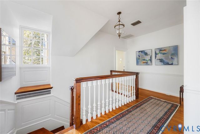 1 Ampthill Rd, Richmond, VA 23226