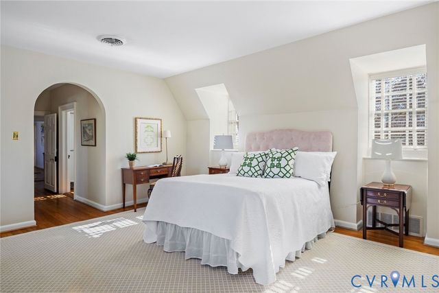 1 Ampthill Rd, Richmond, VA 23226