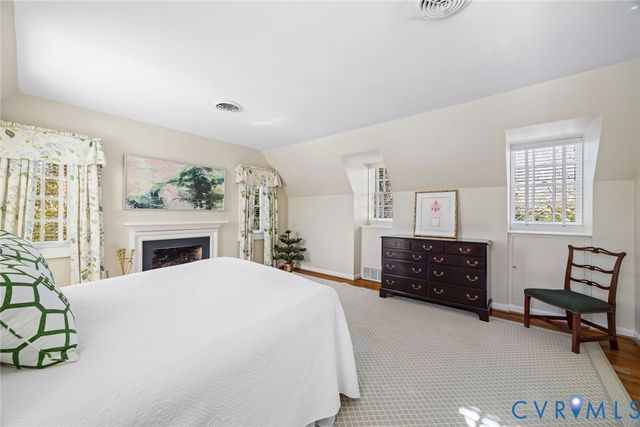 1 Ampthill Rd, Richmond, VA 23226