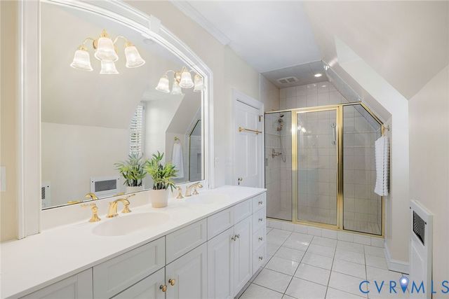 1 Ampthill Rd, Richmond, VA 23226