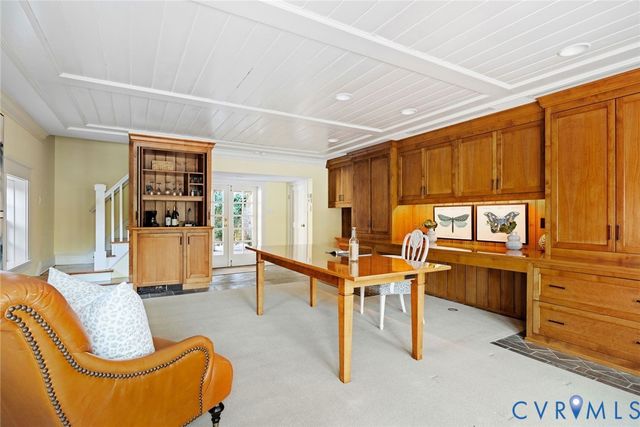 1 Ampthill Rd, Richmond, VA 23226