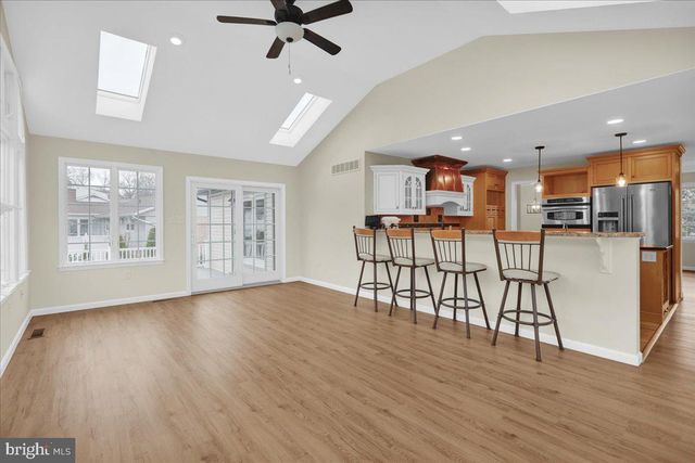 2 COURTLEIGH PL, Reading, PA 19606