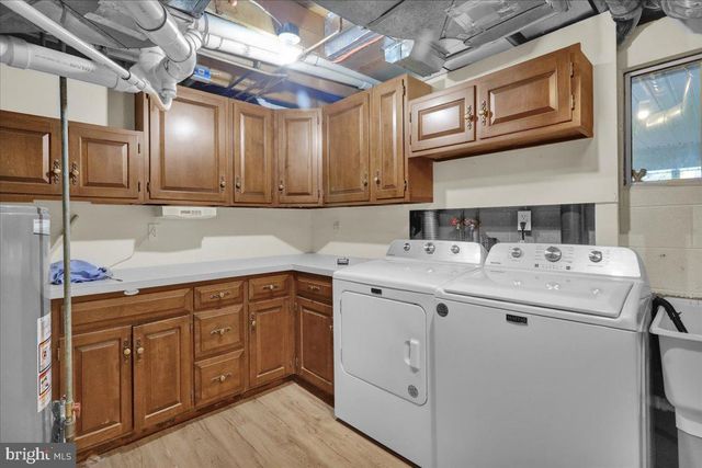 2 COURTLEIGH PL, Reading, PA 19606